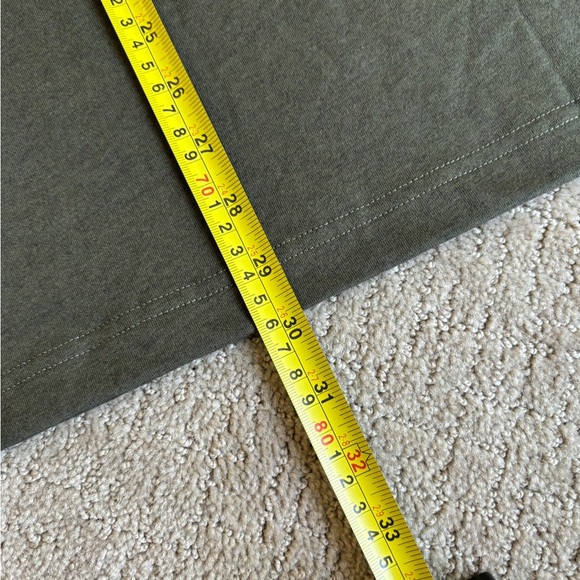 NEW Banana Republic Premium Wash T-Shirt Olive Green Men's Large Tall - Picture 7 of 8